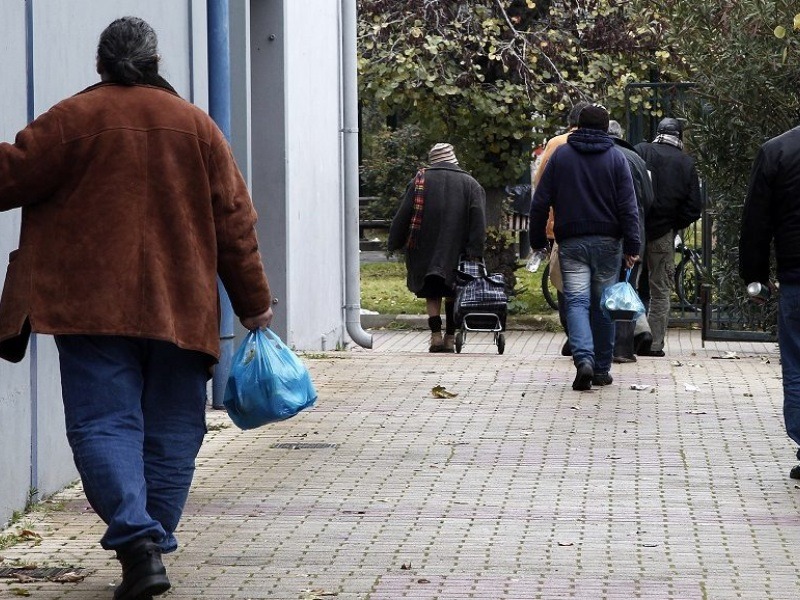 Κρήτη: Διπλασιάστηκαν οι φτωχοποιημένες οικογένειες σε ένα χρόνο