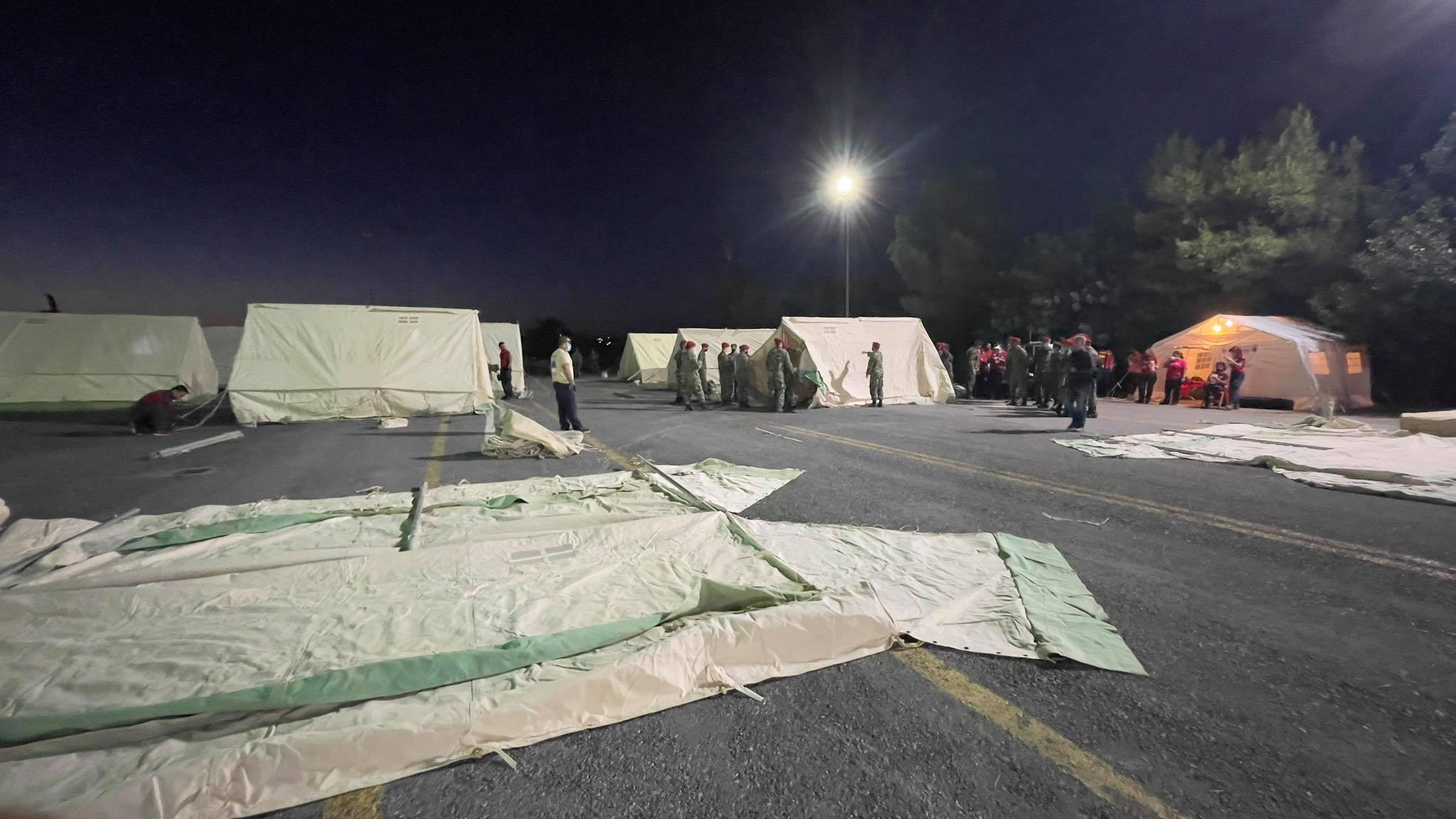  Κέντρο Υγείας σε σκηνή του στρατού στο Αρκαλοχώρι - ΚΡΗΤΗ -  PressGreece